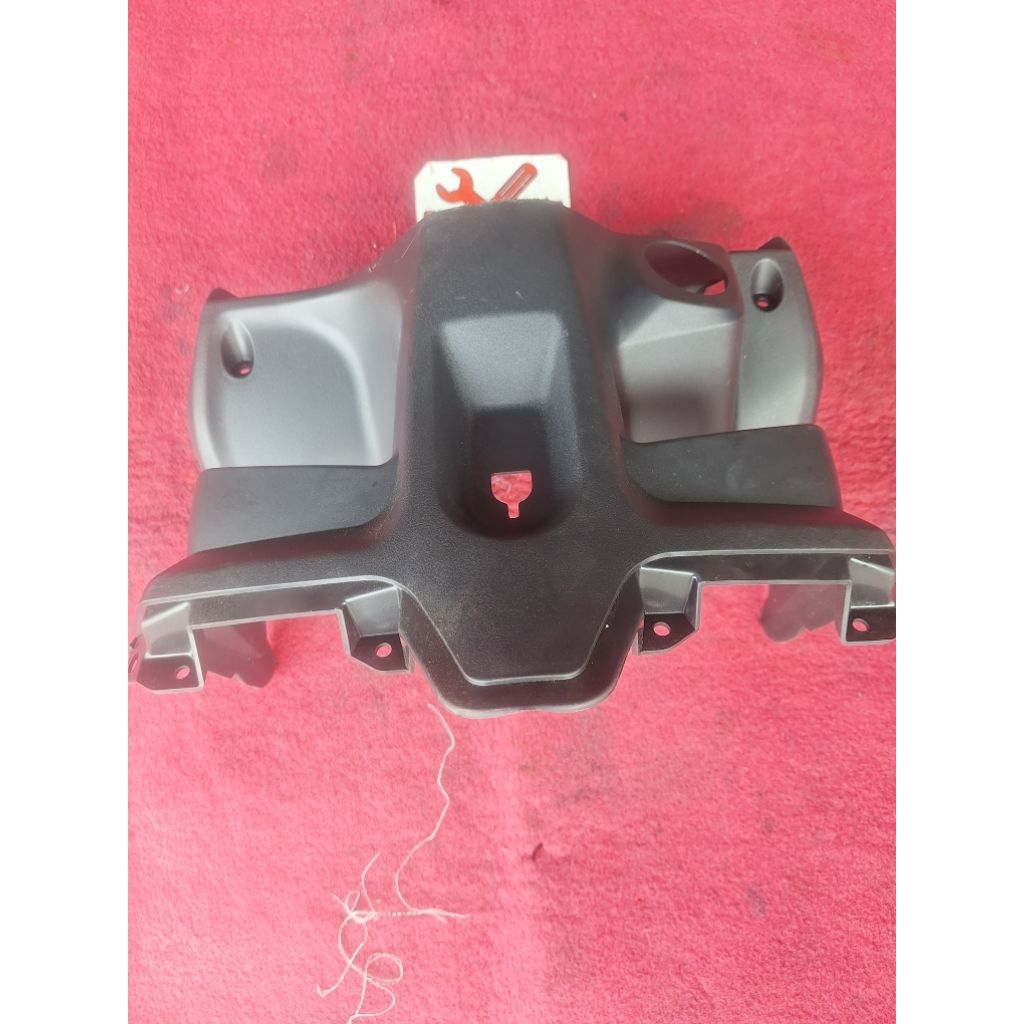 Leksil Cover Kunci Atas Suzuki Skywave Original