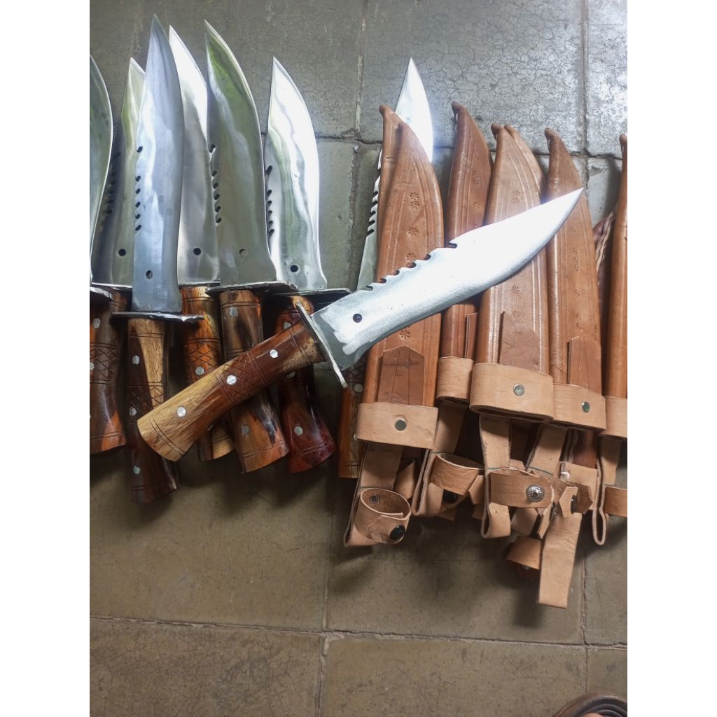 Pisau Dapur Rambo baja per full tang