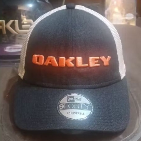 topi new era trucker cap Oakley.osfm.