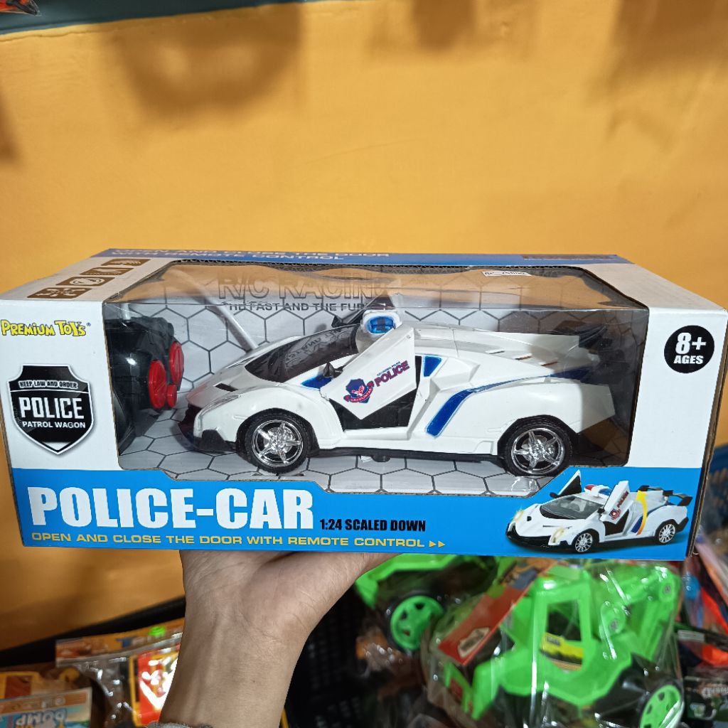 (free baterai) mainan remote control mobil polisi buka pintu rc police car sport lamborghini