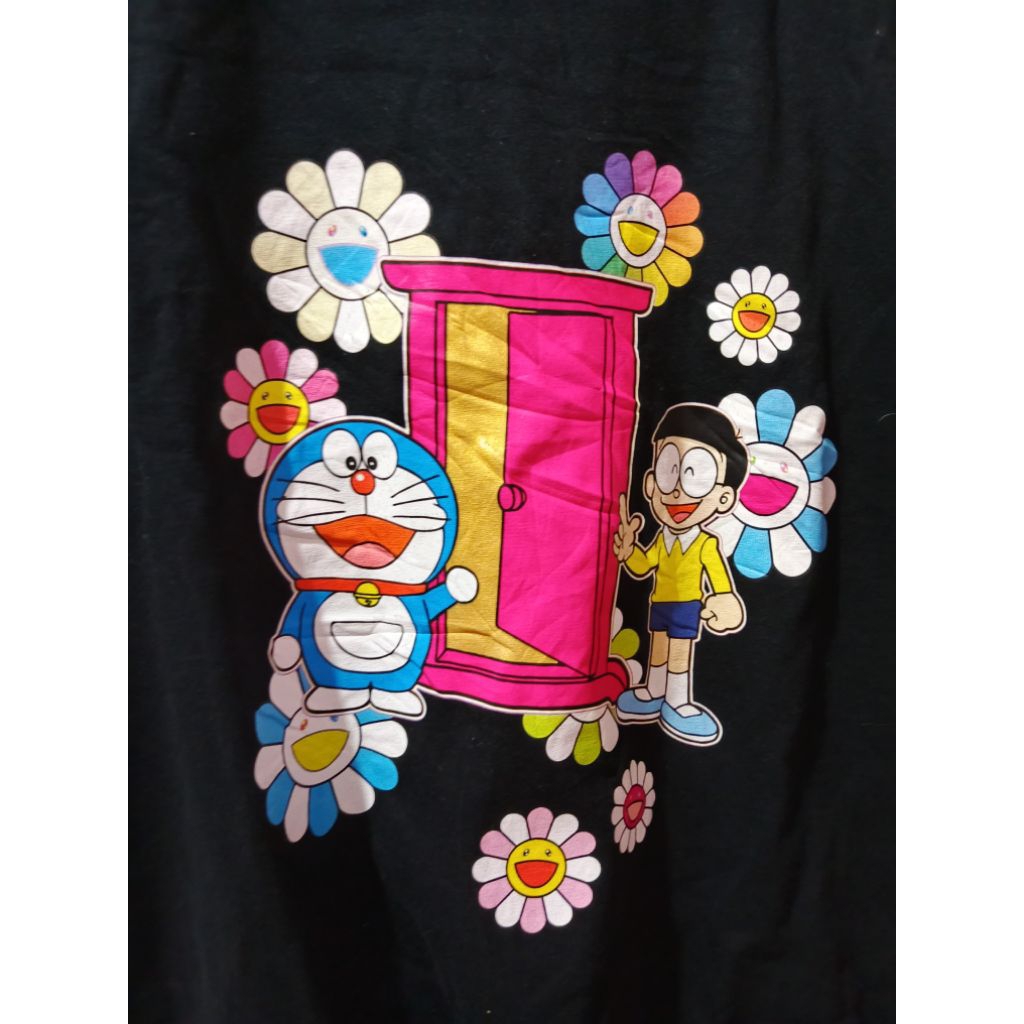 Kaos Uniqlo X Doraemon
