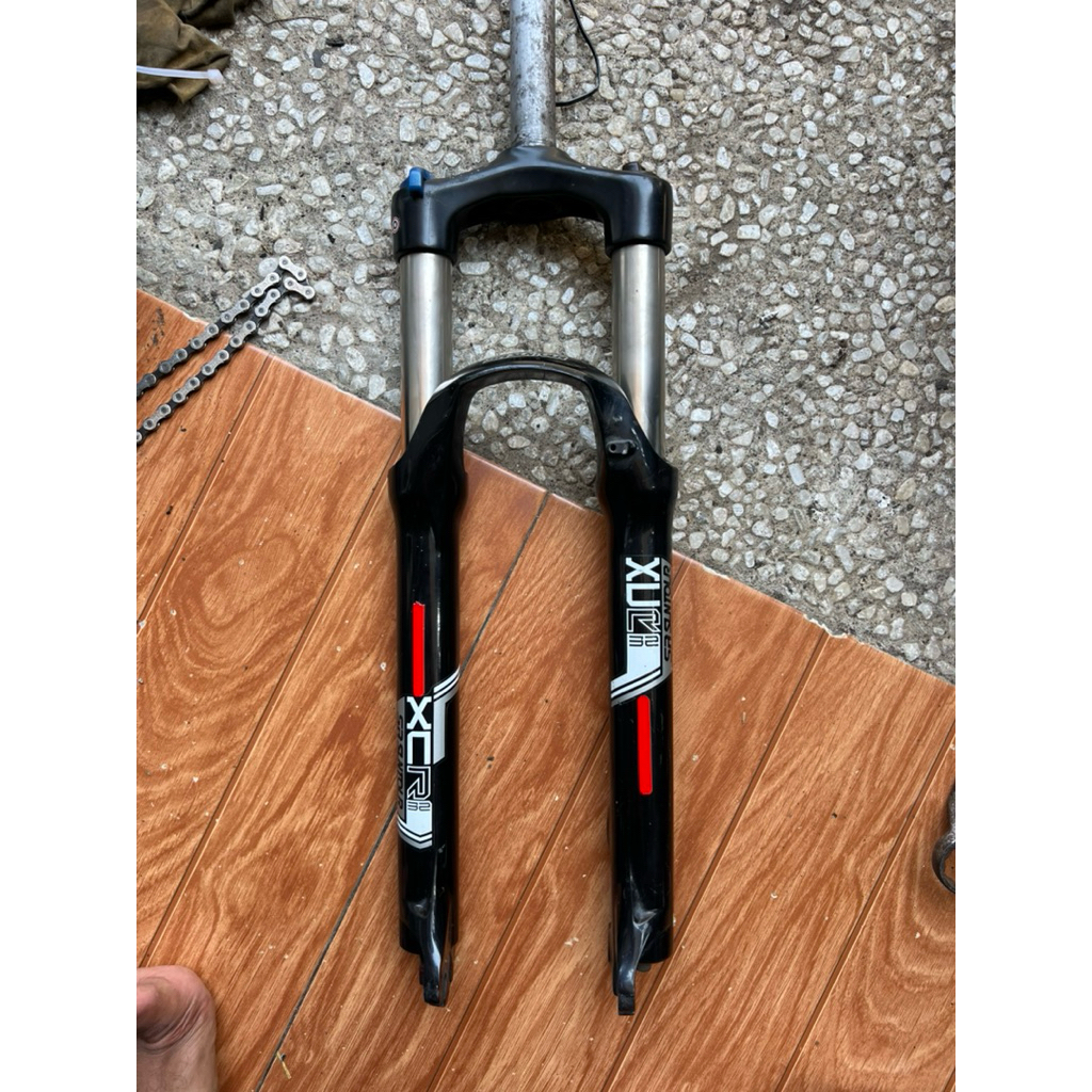 fork xcr suntour minus lock rebound aman