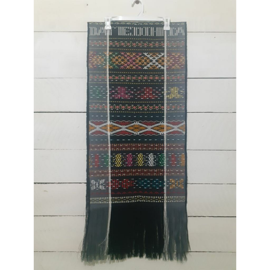 Hande Hande tarutung Ulos sadum