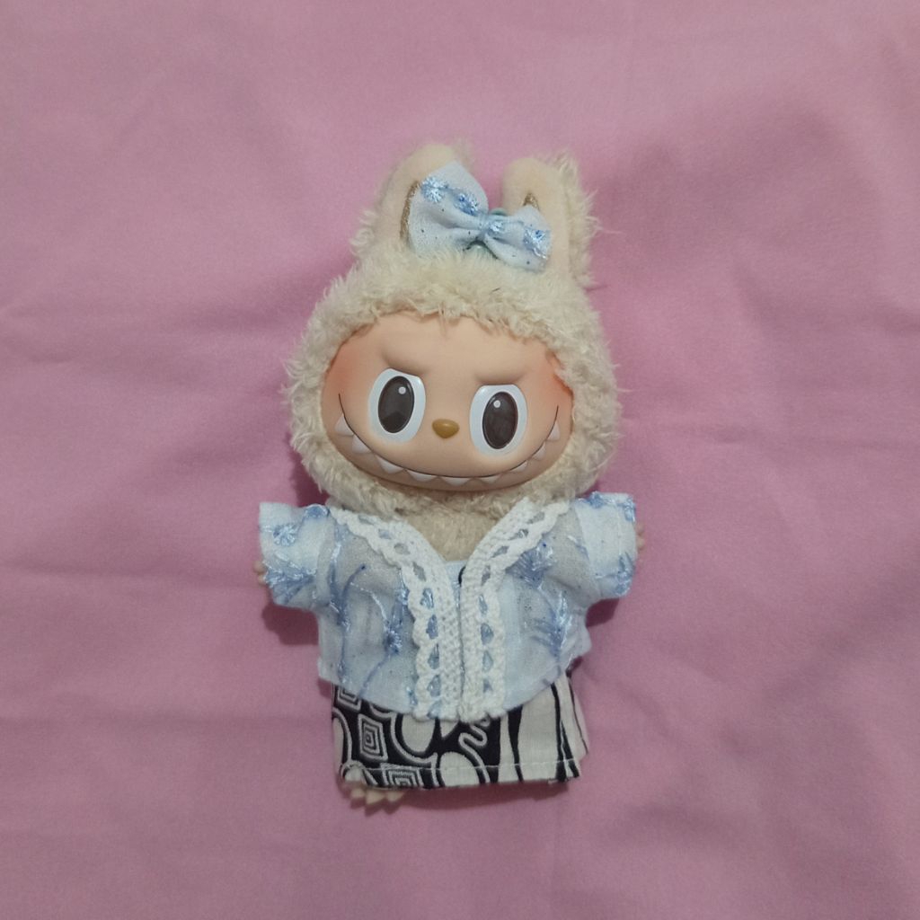 baju boneka labubu kabaya biru