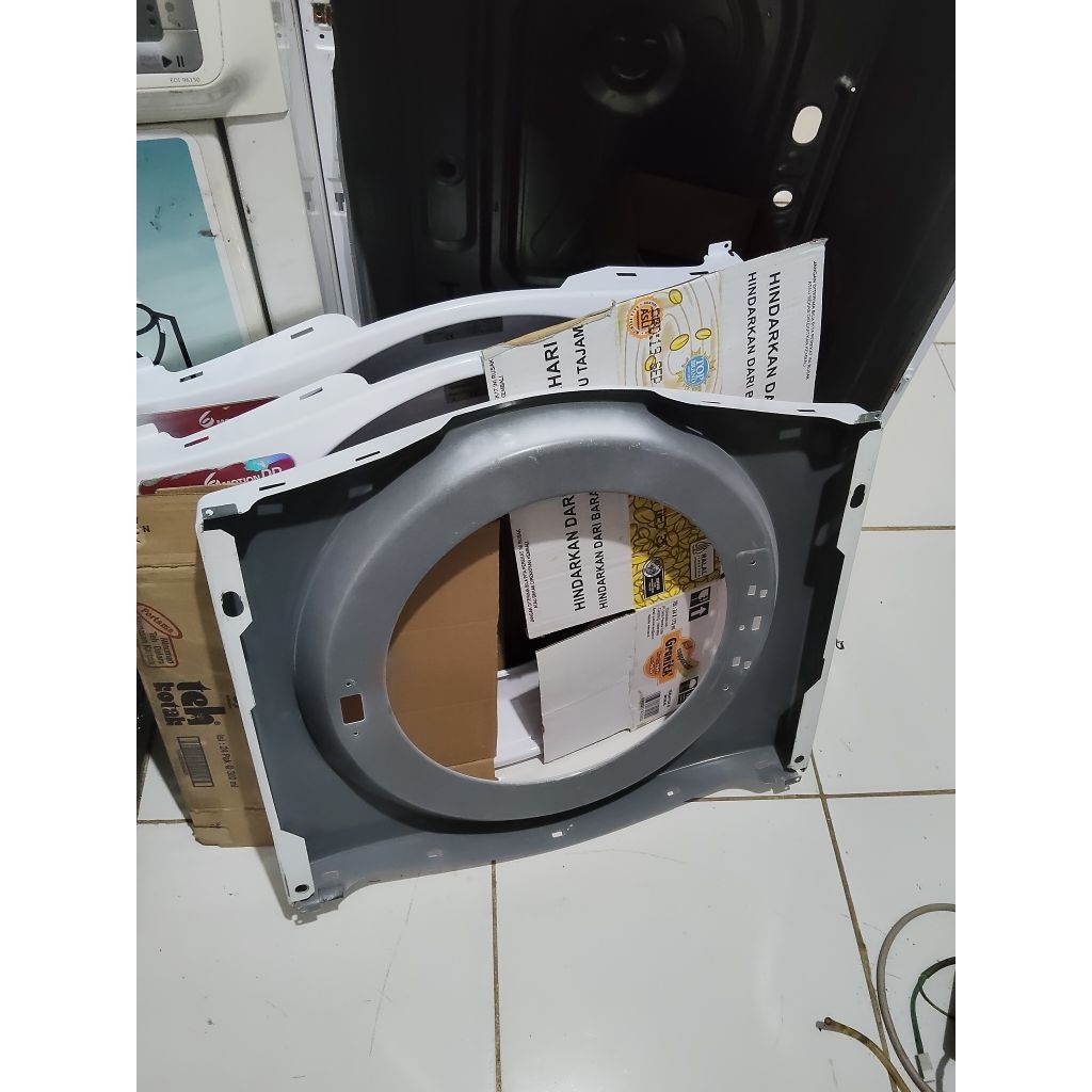 Body depan mesincuci LG F1007 NPPW