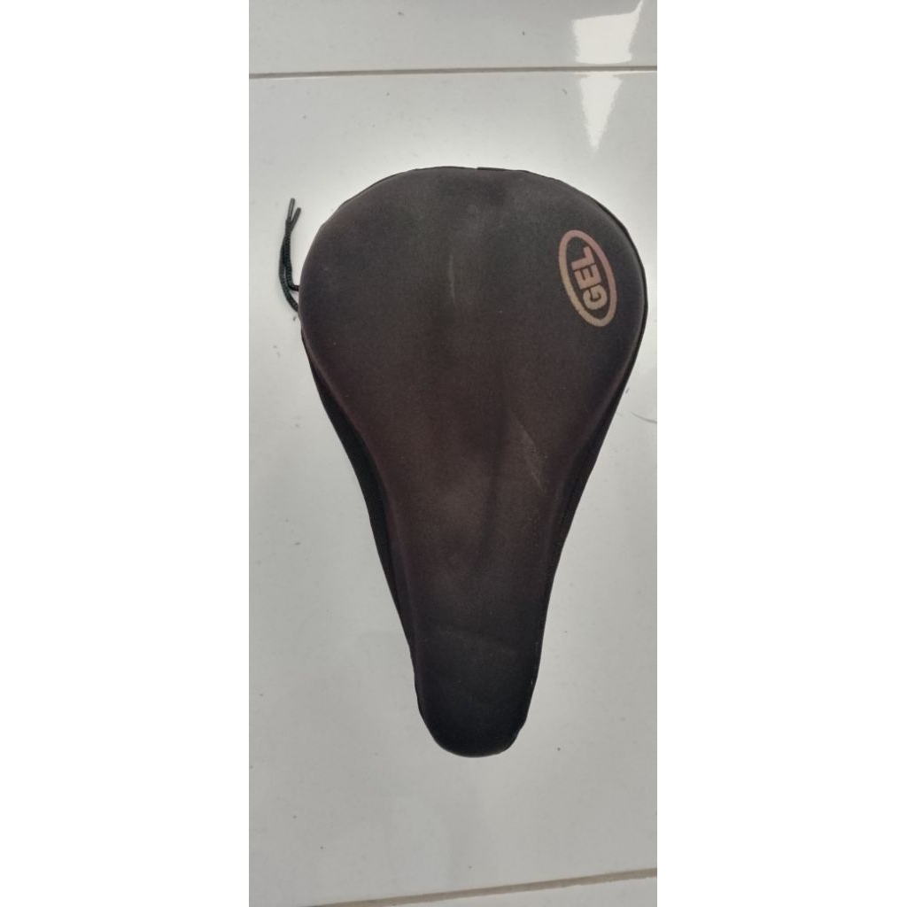 Sadel Sepeda Bekas Nyaman dengan Pelapis Gel – Cocok untuk Sepeda Gunung, Lipat, atau Harian – TOLON