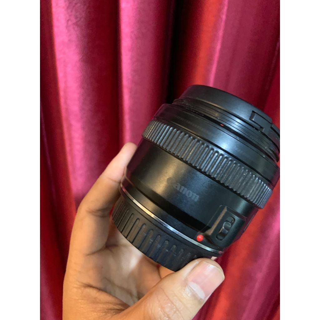 lensa Canon 28mm f1.8 usm