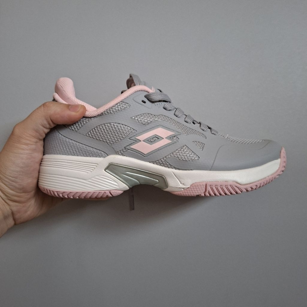 Sepatu Tenis Lotto Enrico JR Grey Tennis Shoes Lotto Enrico JR Abu