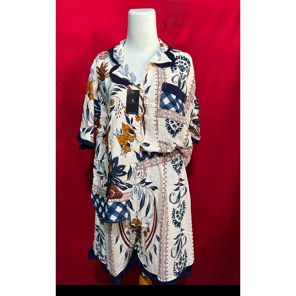 one set kekinian naura