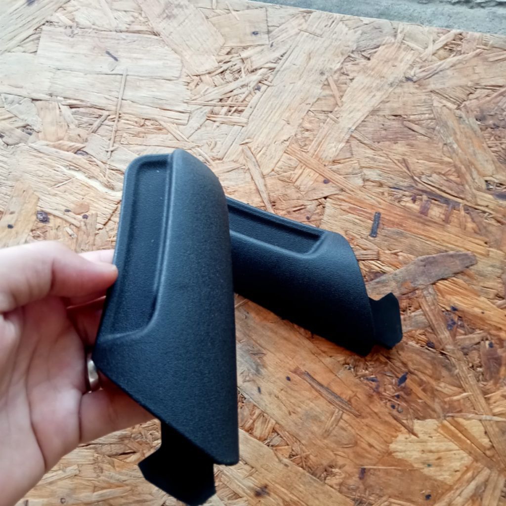 Handle jok Ertiga tuas jok Suzuki Ertiga Tarikan Jok Ertiga original