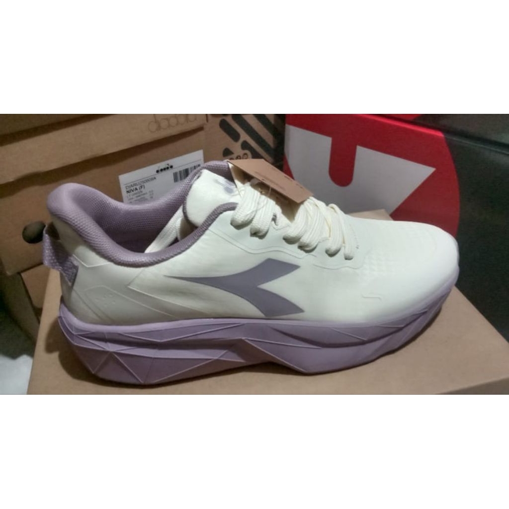 diadora women's