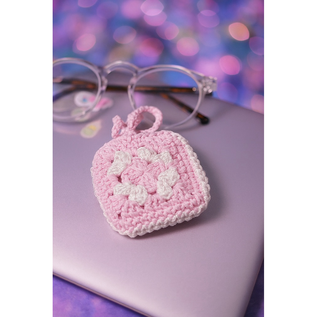 pouch earphone/tempat earphone rajut