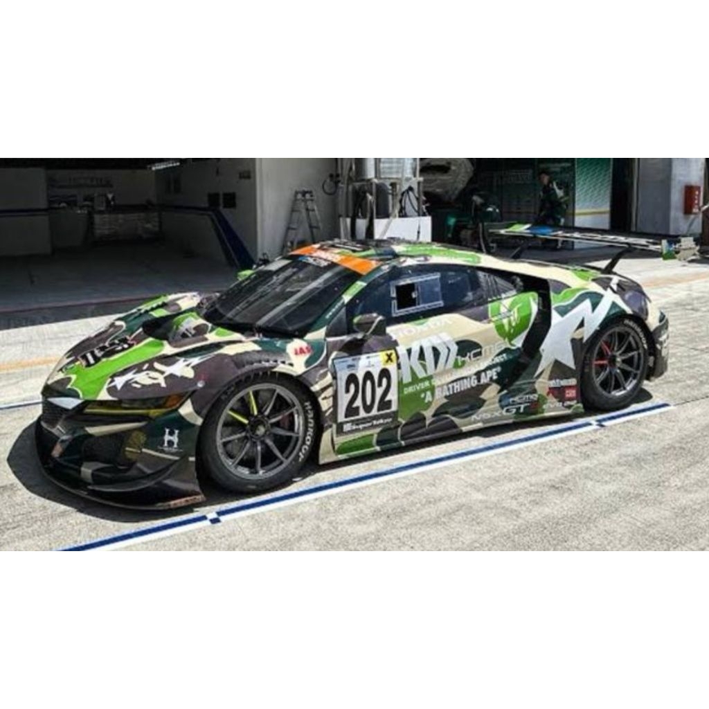 pop race NSX GT3 a bathing APE