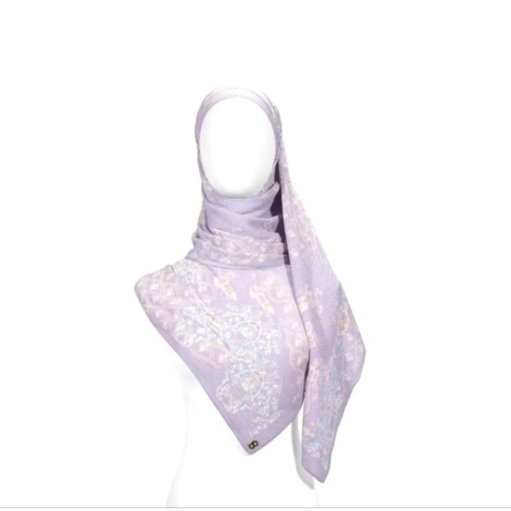 BUTTONSCRAVES NEW THE GRANADA PLEATED SHAWL NIRWANA