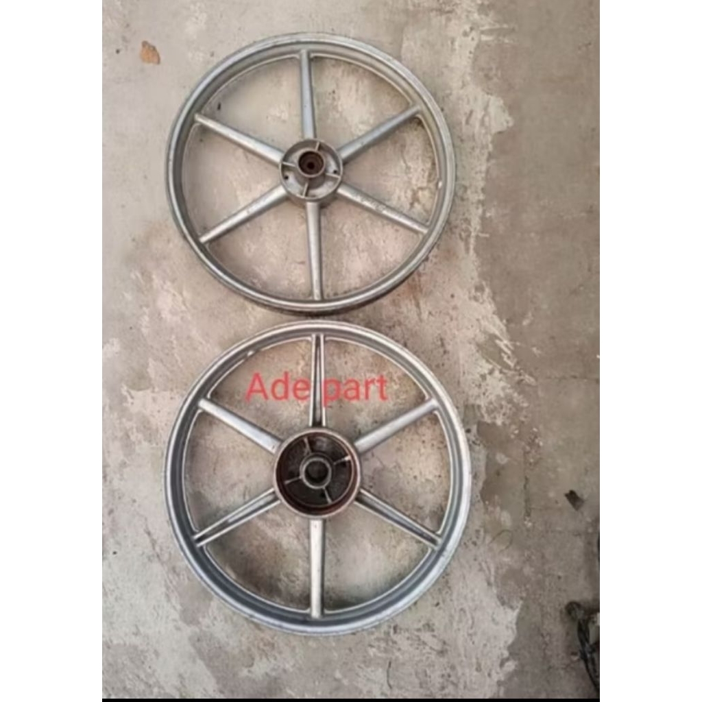 velg pelek renceng set depan belakang tromol kecil Vega r lama.viz r. poswan Jupiter lama copotan