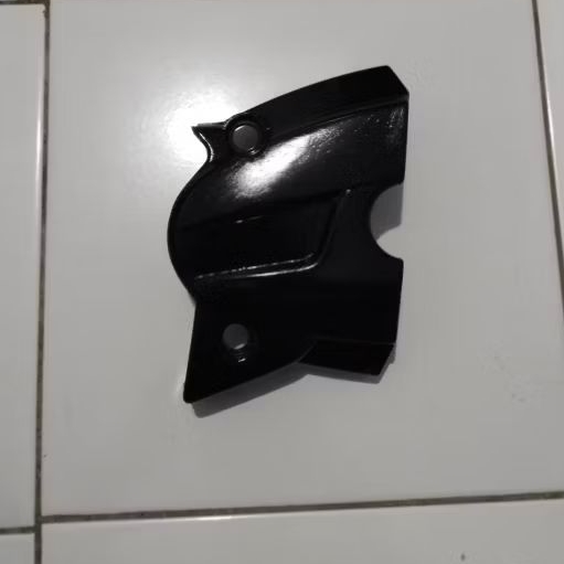 tutup gear depan yamaha vega r