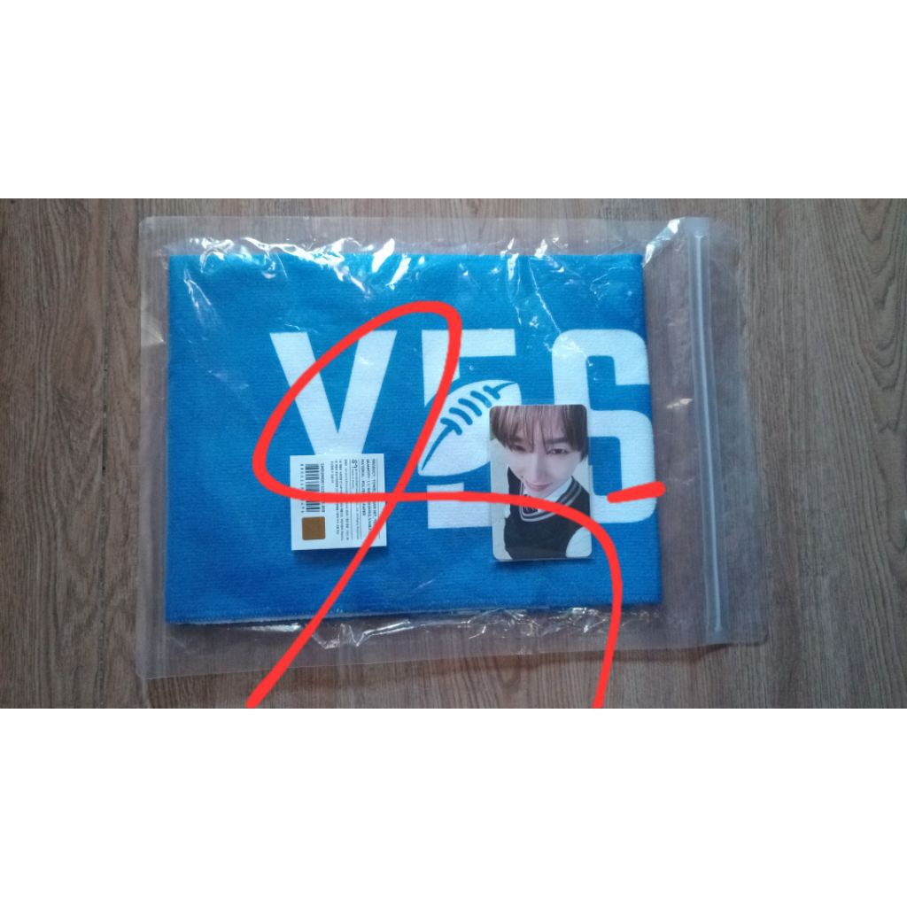 OFFICIAL MD SPIN OFF - TOWEL SET PC PHOTOARD SET PC YESUNG