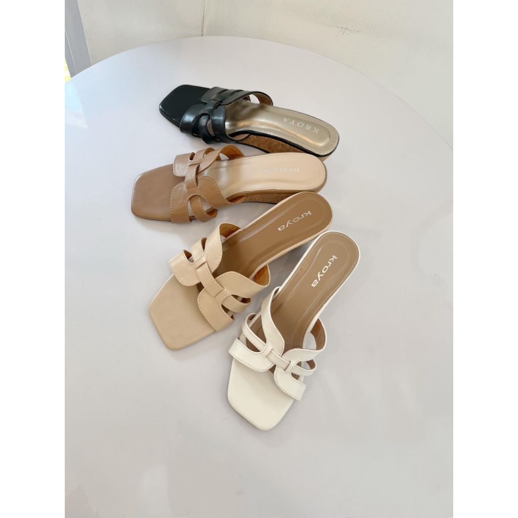 KROYA | APRIL WEDGES | SANDAL WANITA