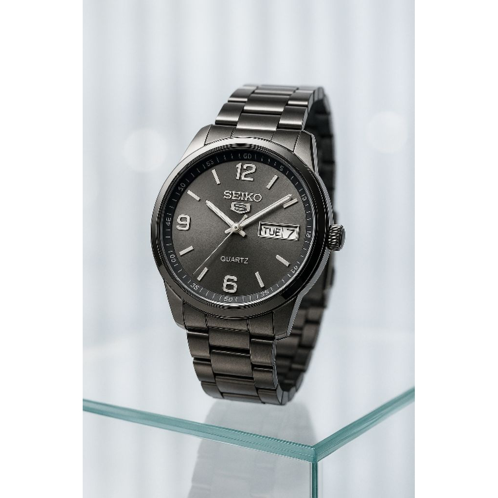 Jam Tangan Pria Seiko 5 Quartz Stainless Steel Watches