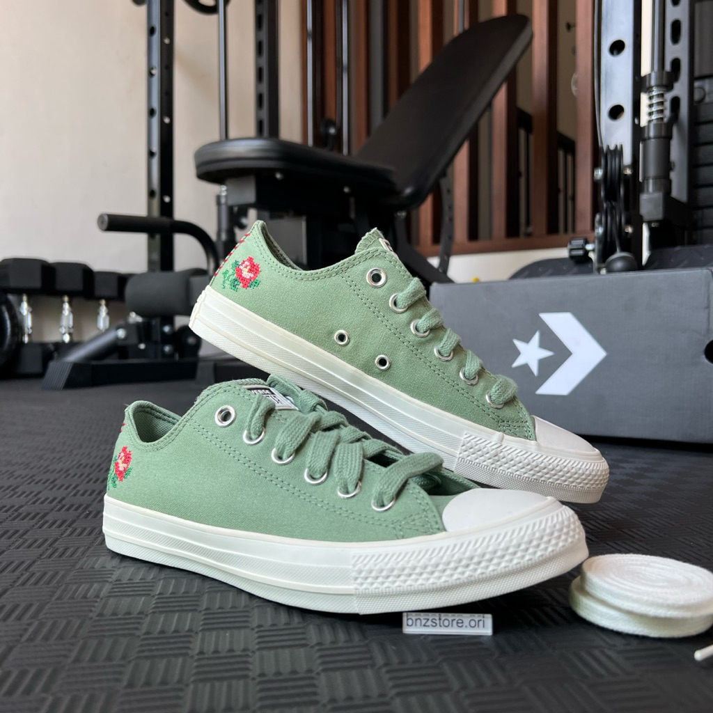 Sepatu Sneakers Wanita Converse CTAS Ox Foothill Green/Vintage White
