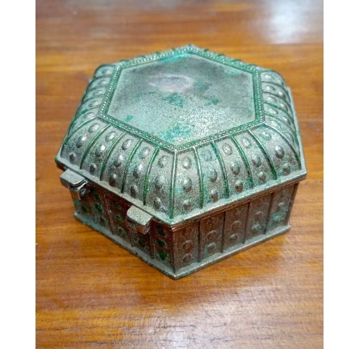 kotak perhiasan kuningan lawas vintage jadul