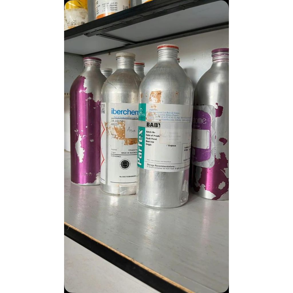 Kaleng parfum kosong ukuran 1kg