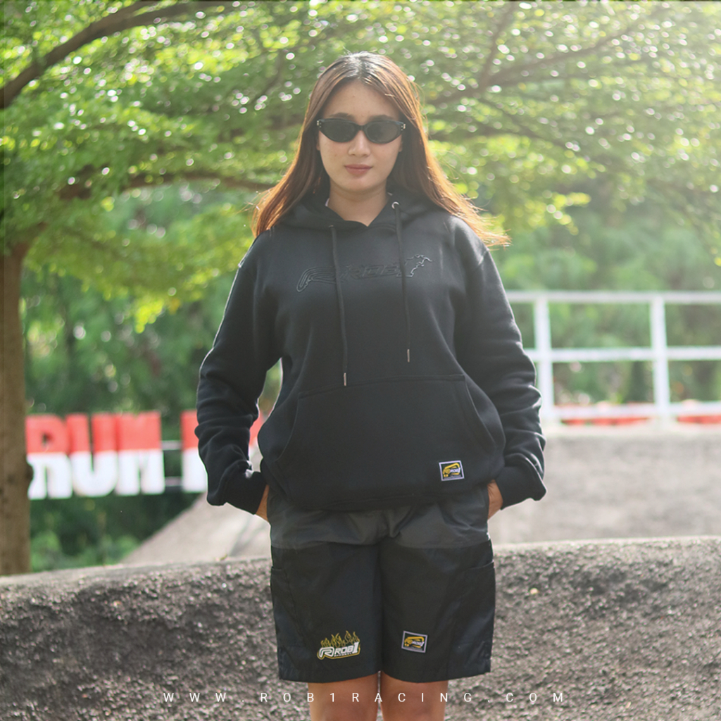 ROB1 Hoodie Phantom – Black on Black