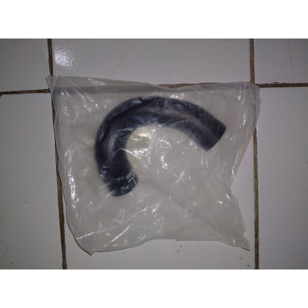 Selang Radiator Bawah Outlet Chevrolet Trax Ori GM