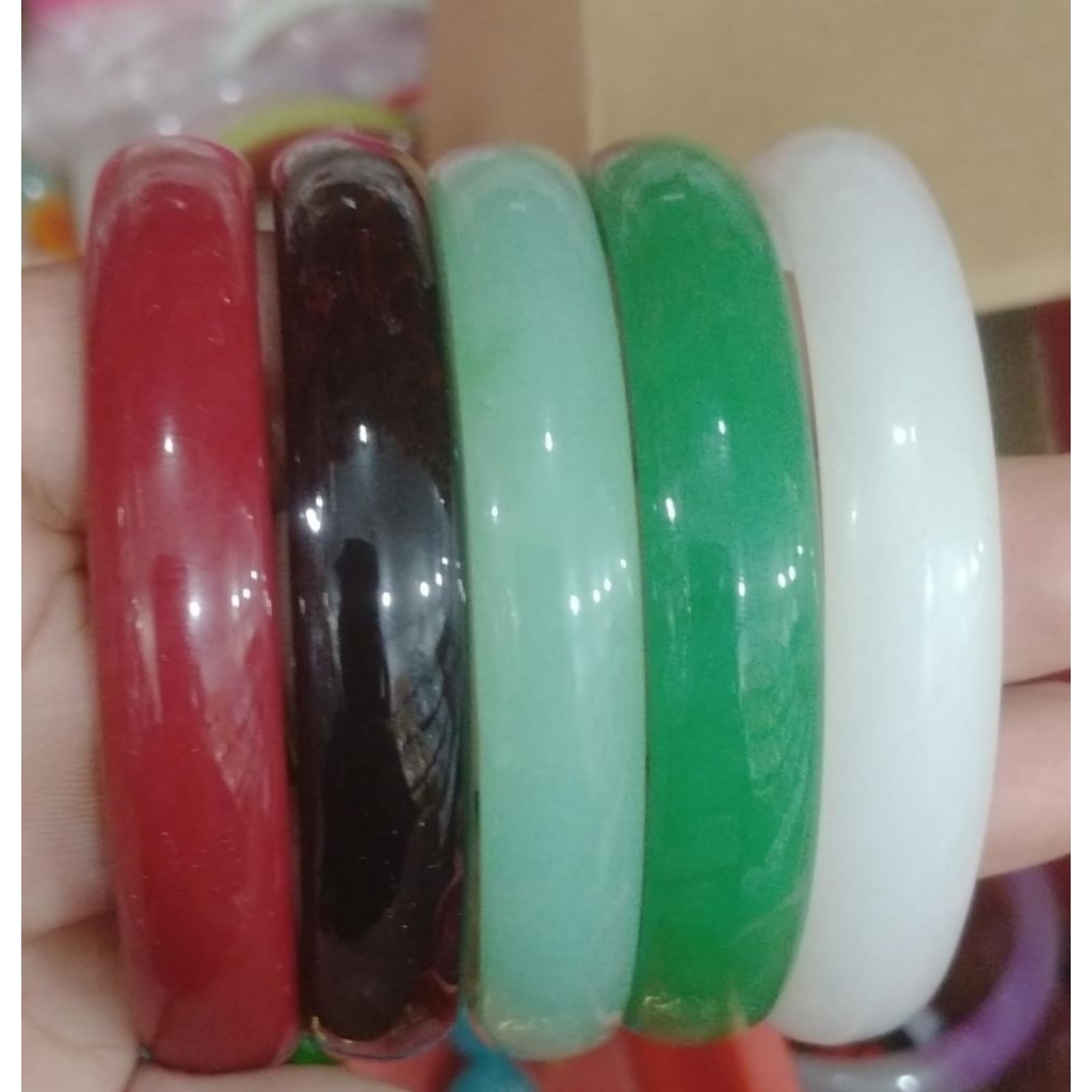 gelang giok donat bulat