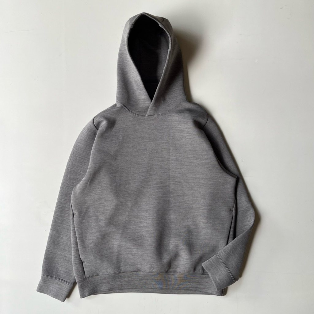 Uniqlo Dry Sweat Pullover Hoodie Original/Uniqlo Scuba Sweater Hoodie (second)