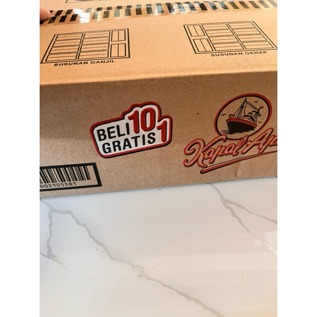 1 dus Kopi Kapal api mini kemasan sachet, beli 10 gratis 1