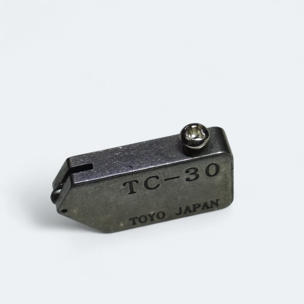 mata toyo TC 30 original  pemotong kaca mata pemotong kaca alat pembelah kaca mata pemotong kaca