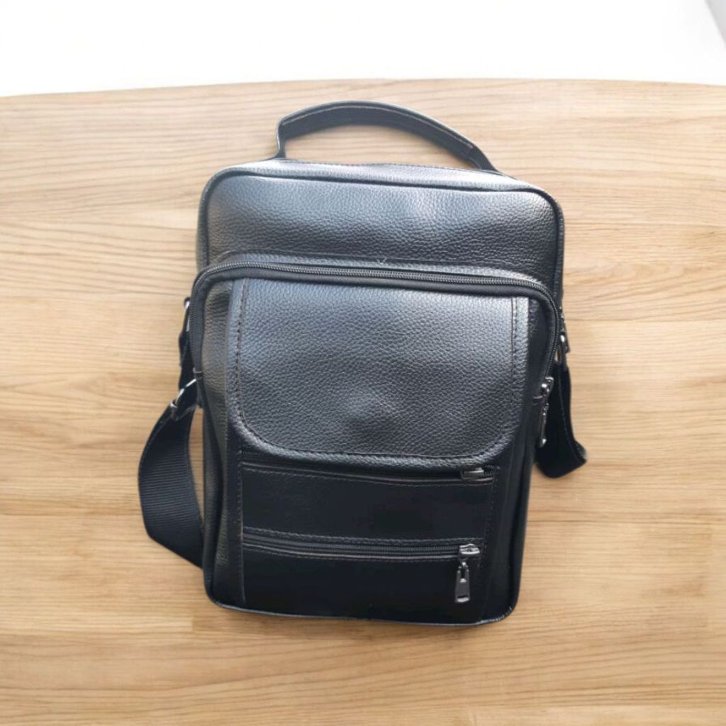 Tas Selempang Pria Kulit Asli Ukuran Jumbo