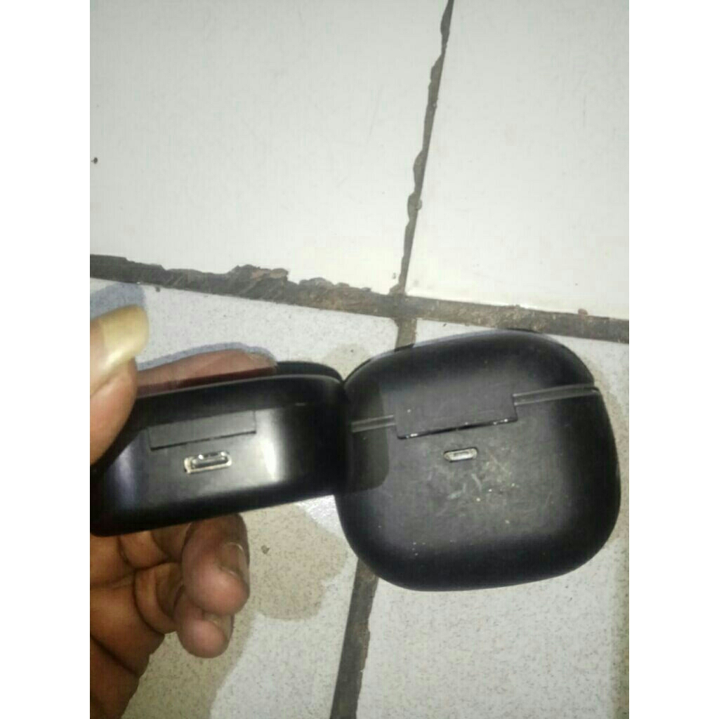 HENSET BLUTUT MINUSAN