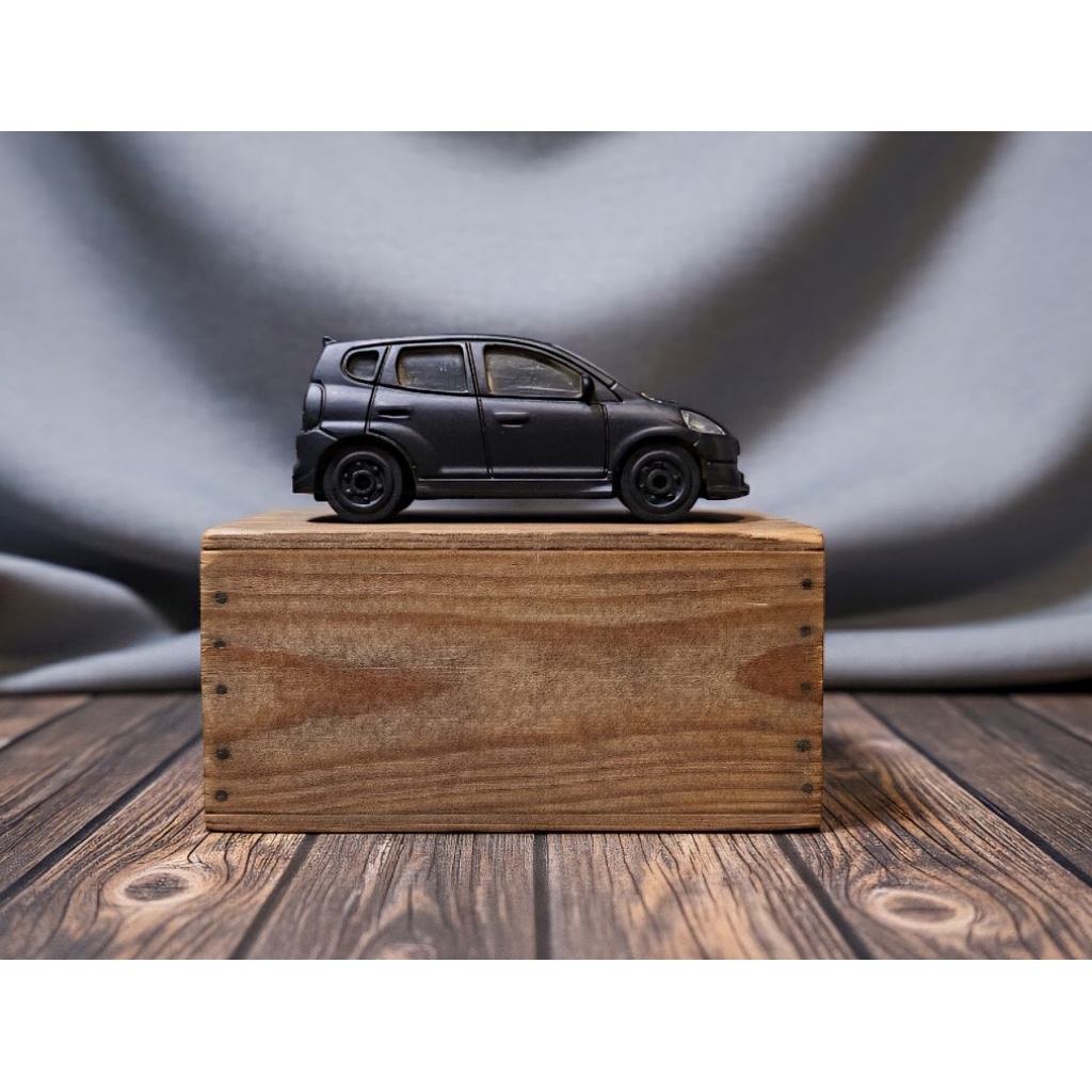Diecast Honda jazz black custom scale 1:64 loose