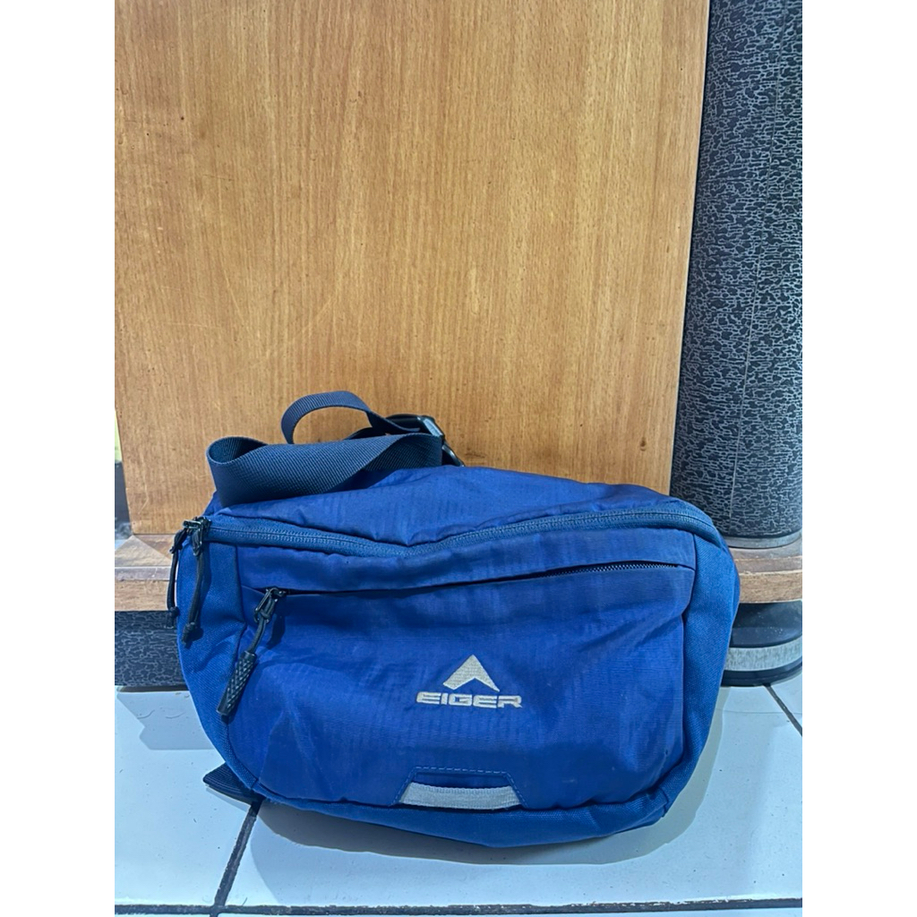 Tas selempang eiger pria