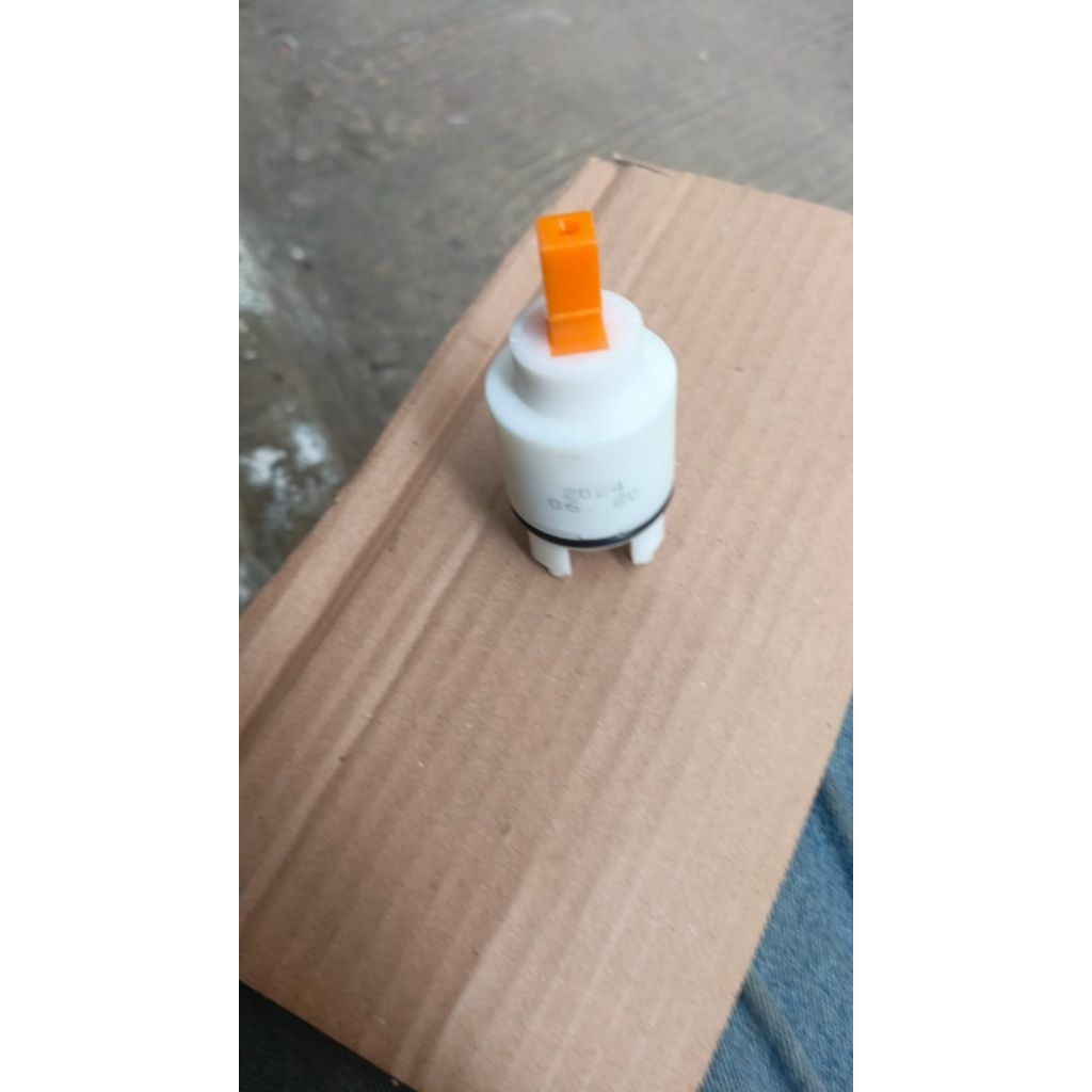 Sperpat Kran Panas Dingin TOTO || Daleman Jantung Kran TOTO || Baru