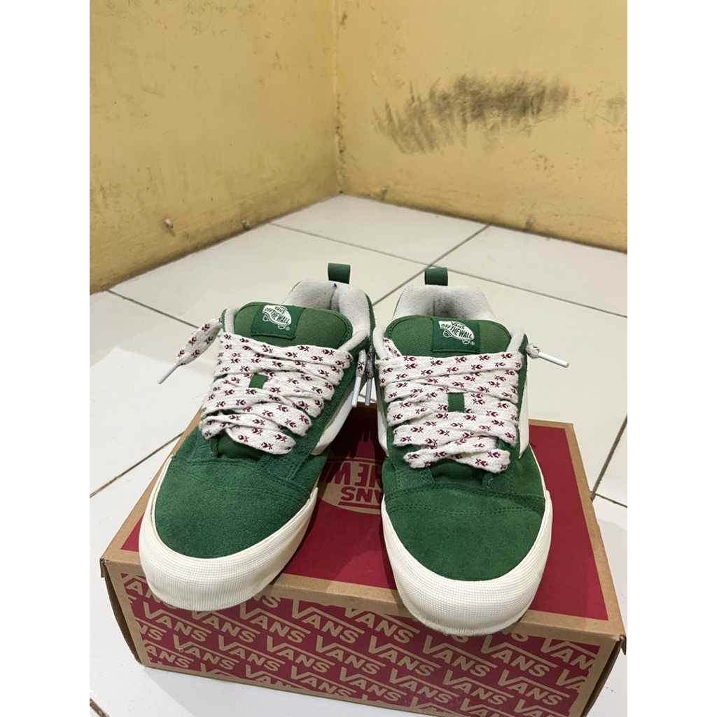vans knu scoll