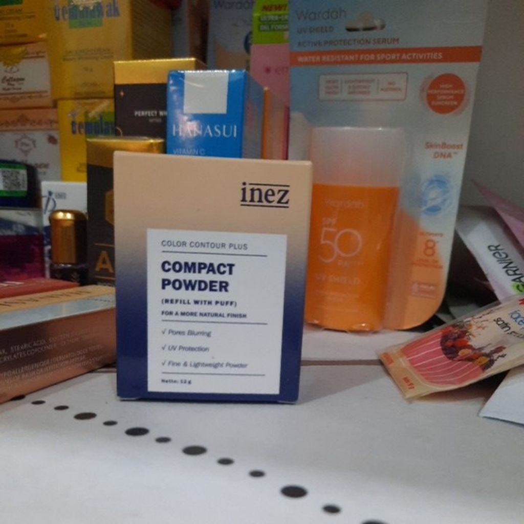 bedak inez natural glow refill