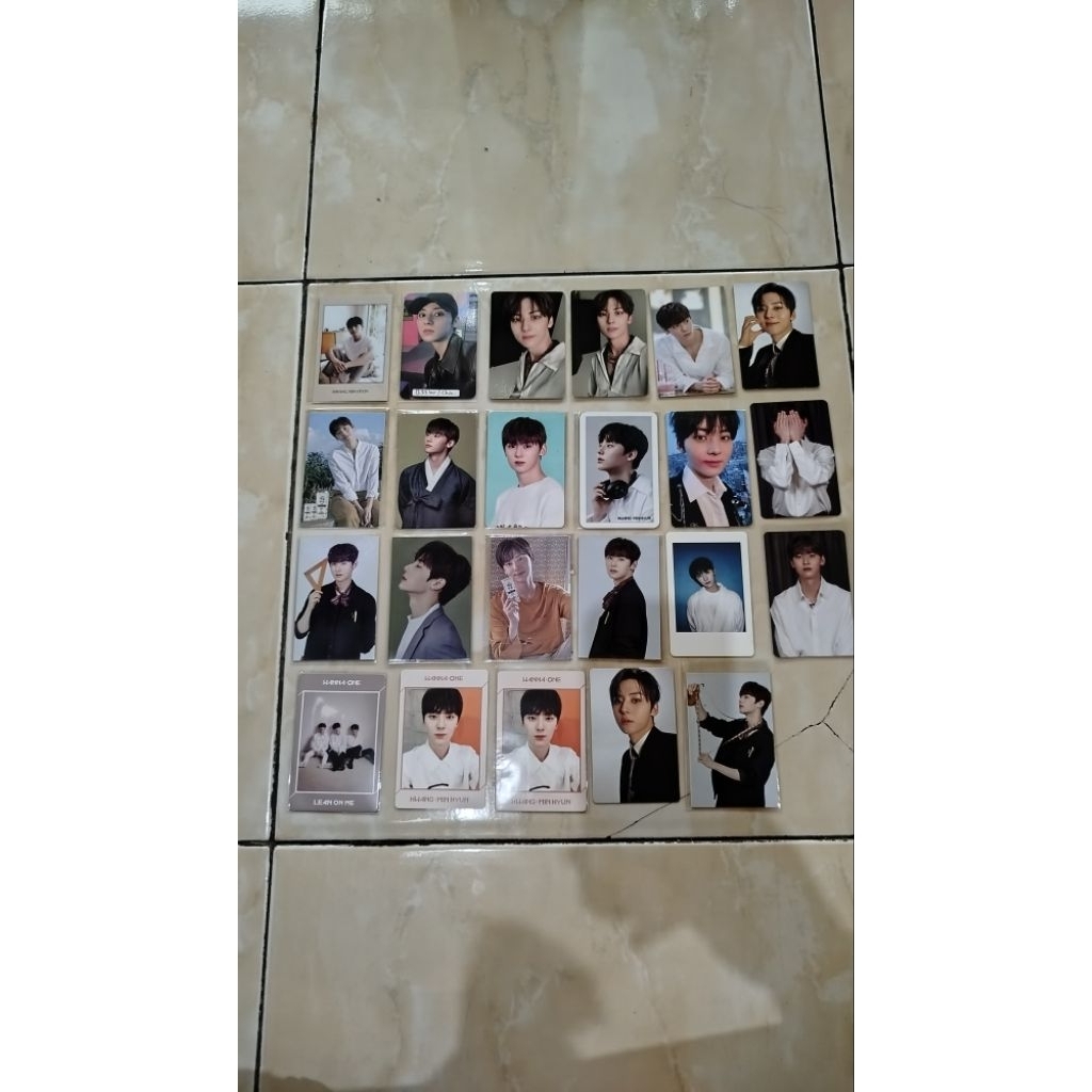 Photocard Hwang Minhyun Harga tercantum ialah harga per PC