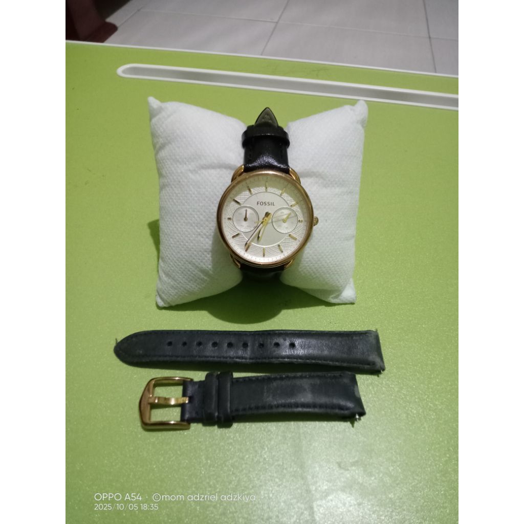 Jam tangan ori second