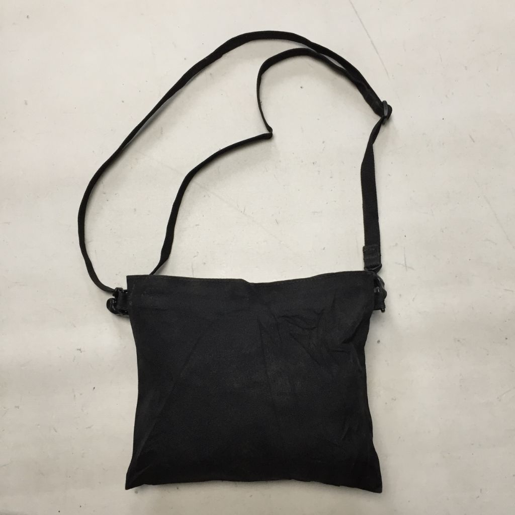 MUJI JAPAN MINI SLING BAG