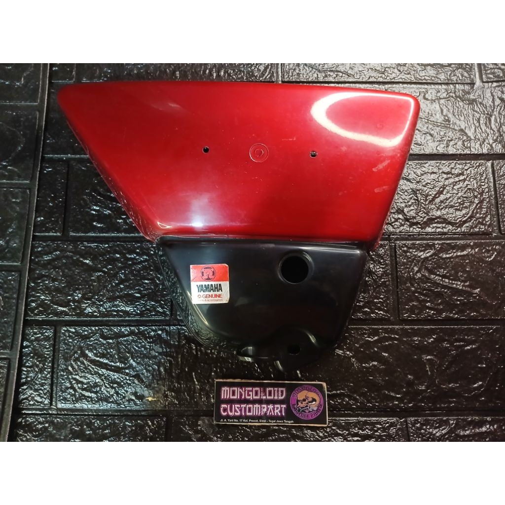 stok lama ORIGINAL kanan saja Box cover aki tepong tutup dop aki yamaha l2s l2super l2 super l2sn l2