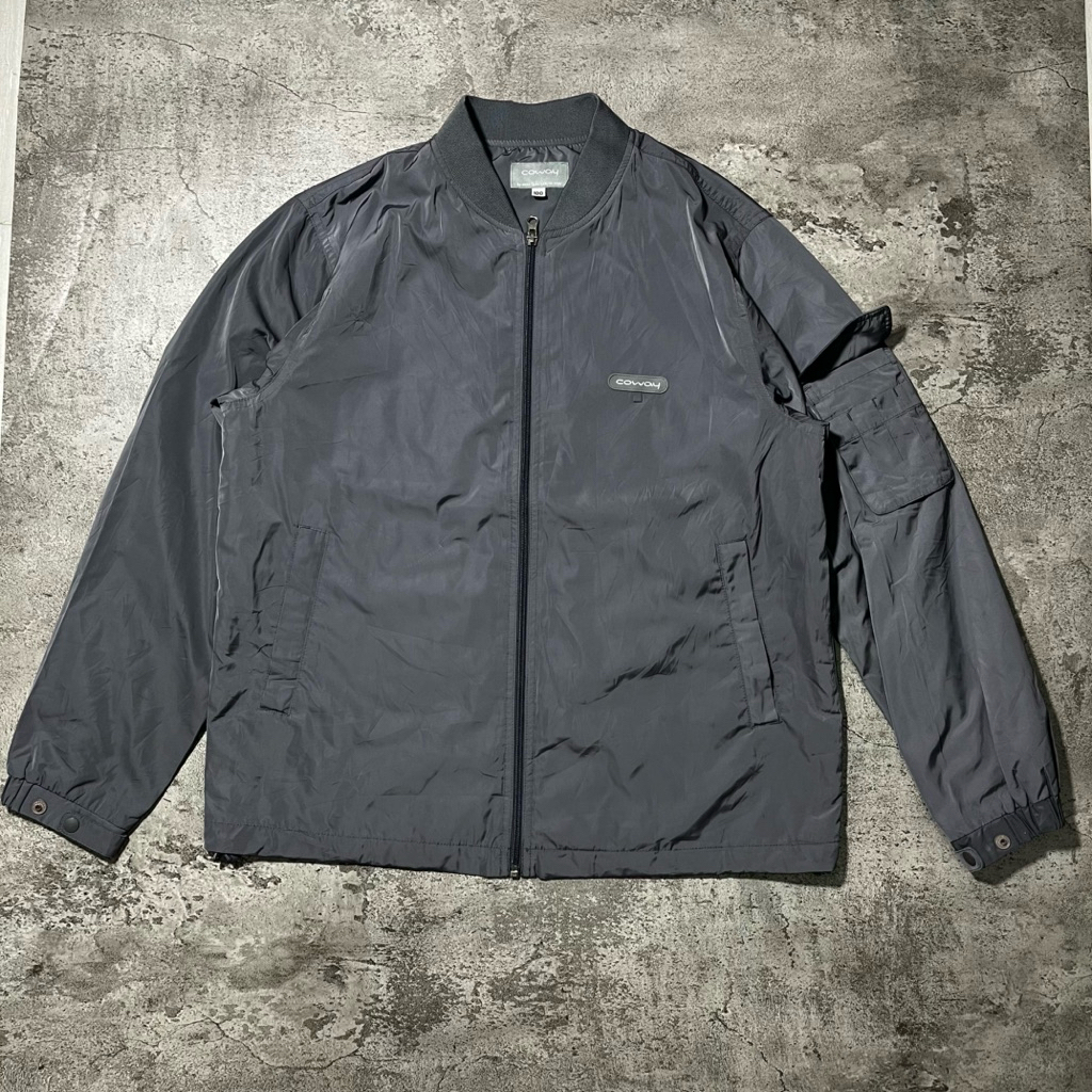 Jaket bomber merek coway abu bekas second branded original