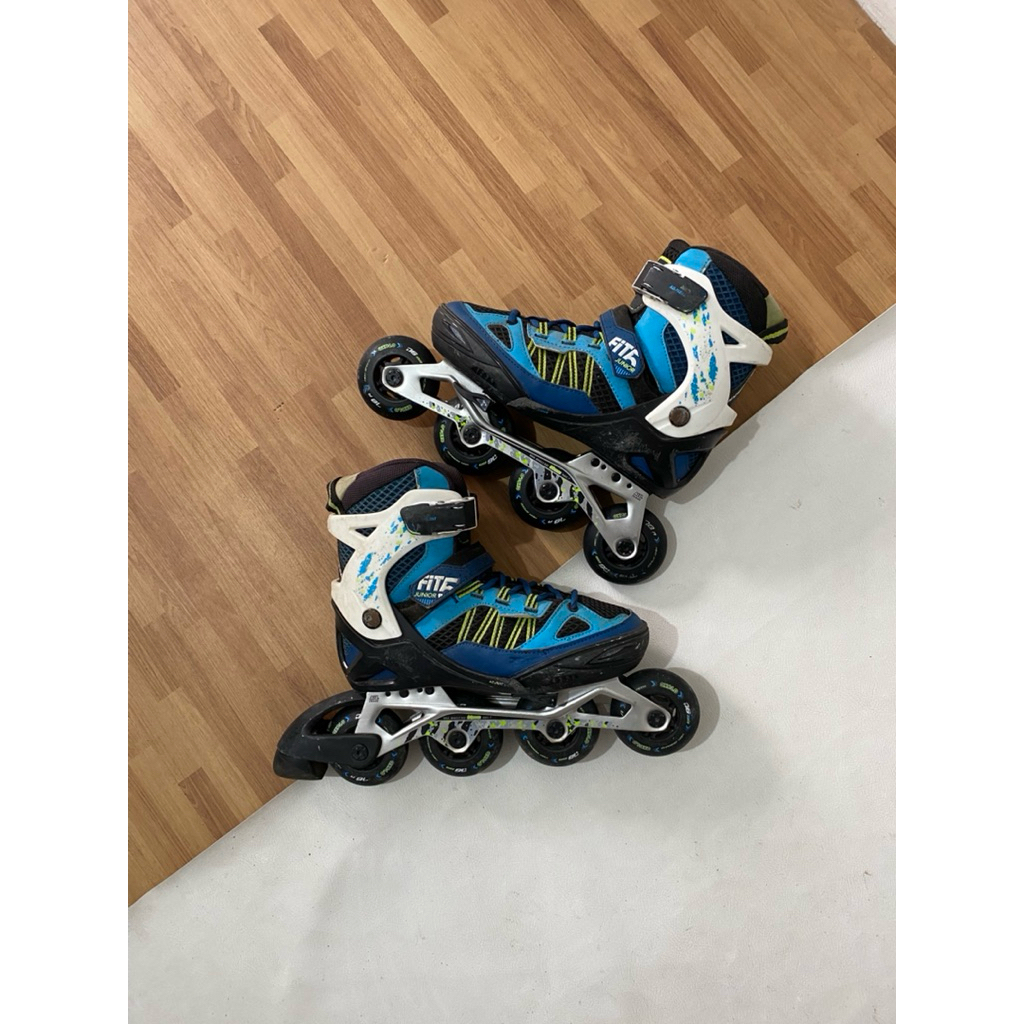 Oxelo Fit 5 JR Inline Skate Sepatu Roda Anak Preloved