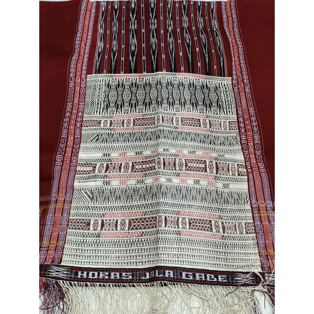 Ulos ragi hidup/paccamot tenun tangan pakaian adat Batak toba