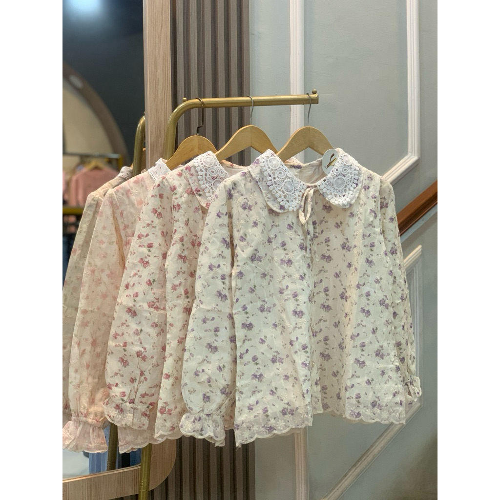 blouse renda bunga wanita