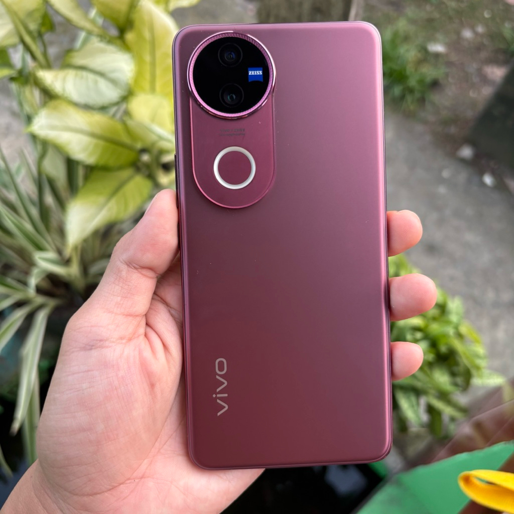 VIVO V50 5G 12/256gb