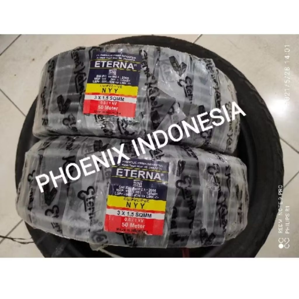 ETERNA Kabel Outdoor
Warna HITAM

3 x 1.5mm

Isi 50meter/roll

