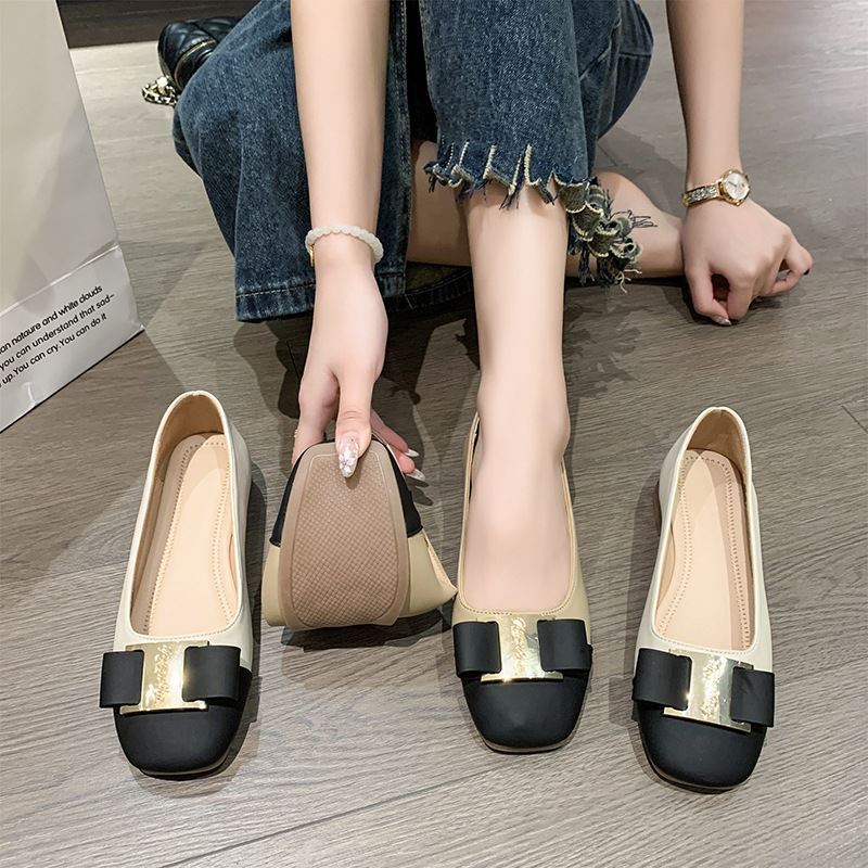 EMITA BLOOM sepatu flat shoes putih wanita kekinian hak 2cm empuk korean style remaja terbaru 2026 |